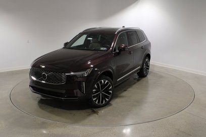 New 2025 Volvo XC90 T8 Ultra