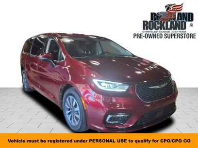 Used 2023 Chrysler Pacifica Touring-L