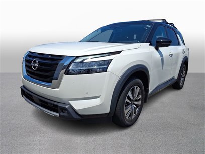 Used 2022 Nissan Pathfinder SL