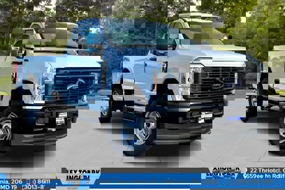 New 2024 Ford F350 XL w/ FX4 Off-Road Package
