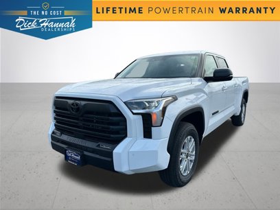 New 2024 Toyota Tundra SR5 w/ SR5 Premium Package