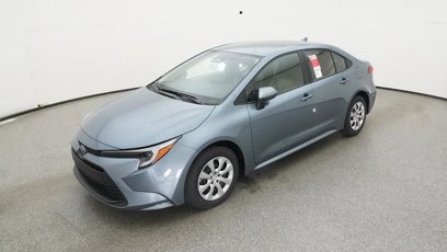 New 2025 Toyota Corolla LE