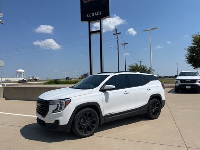 Certified 2022 GMC Terrain SLT w/ Infotainment Package II