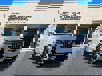 New 2025 Cadillac XT6 Premium Luxury w/ Technology Package