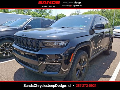 Used 2022 Jeep Grand Cherokee L Limited w/ Black Appearance Package