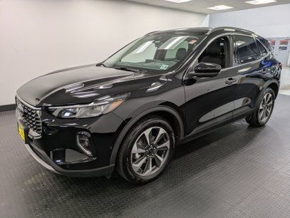 Used 2023 Ford Escape Platinum w/ Premium Technology Package
