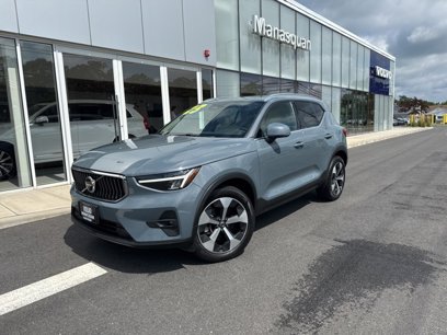 Certified 2023 Volvo XC40 B5 Plus w/ Protection Package Premier