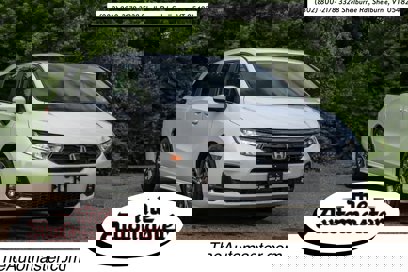 New 2025 Honda Odyssey Touring