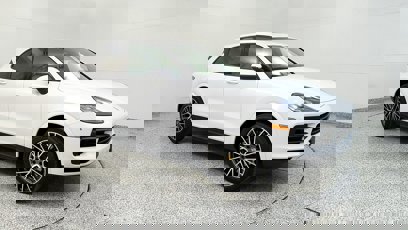 Used 2023 Porsche Cayenne Platinum Edition