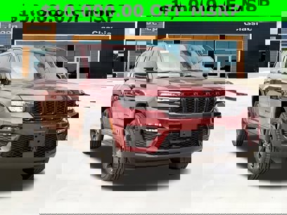 New 2025 Jeep Grand Cherokee Limited w/ Black Appearance Package
