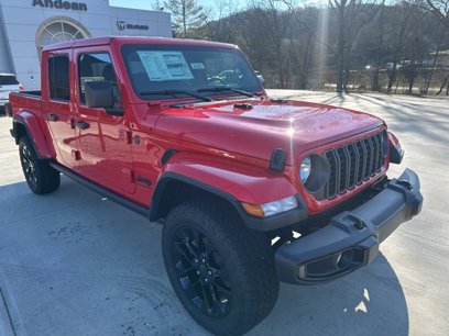 New 2025 Jeep Gladiator Sport