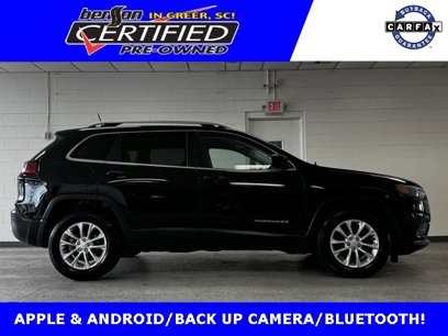 Used 2019 Jeep Cherokee Latitude w/ Popular Appearance Group