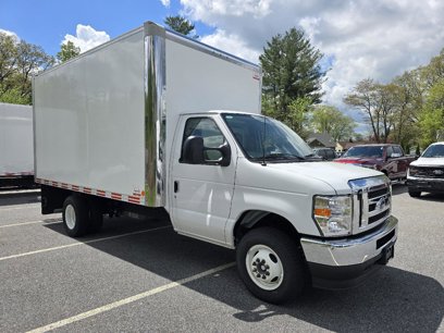 New 2024 Ford E-450 and Econoline 450 Super Duty w/ Power Windows & Locks Group