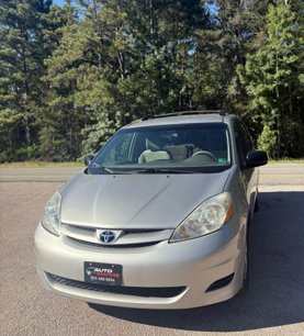 Used 2010 Toyota Sienna LE