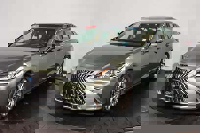 Certified 2022 Lexus ES 300h w/ Luxury Package