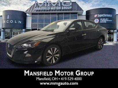 Certified 2021 Nissan Altima 2.5 SV w/ SV Premium Package