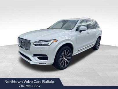 New 2025 Volvo XC90 B5 Core w/ Climate Package