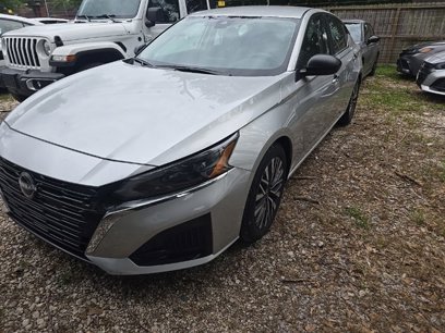 Used 2024 Nissan Altima 2.5 SV
