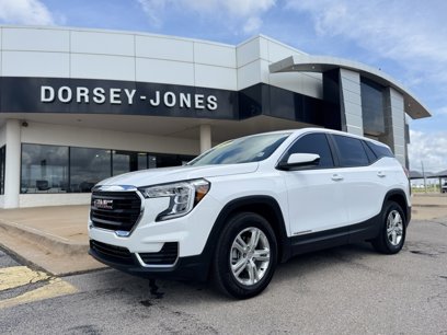 Used 2024 GMC Terrain SLE