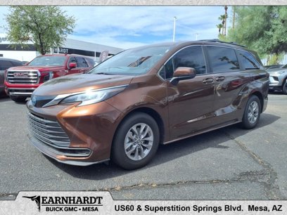 Used 2022 Toyota Sienna LE