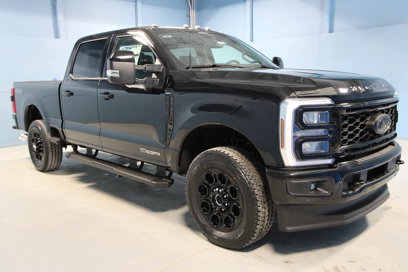 New 2025 Ford F350 Lariat w/ Lariat Ultimate Package
