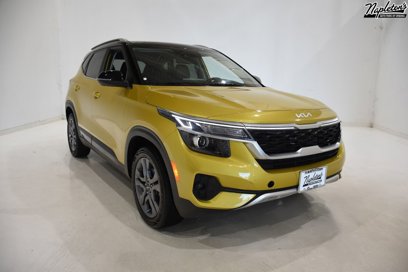Used 2023 Kia Seltos S w/ Navigation Package