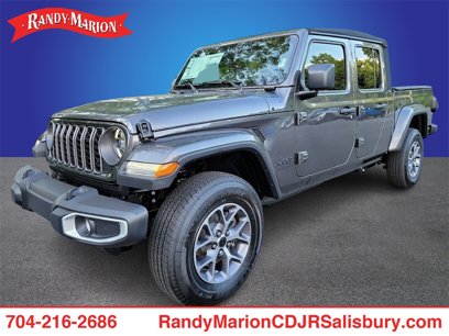 New 2024 Jeep Gladiator Sport