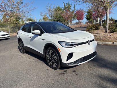 New 2025 Volkswagen ID.4 Pro S Plus
