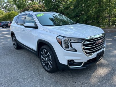 Used 2022 GMC Terrain SLT w/ Infotainment Package II