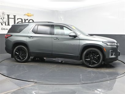 Used 2023 Chevrolet Traverse LT w/ LPO, Cargo Package