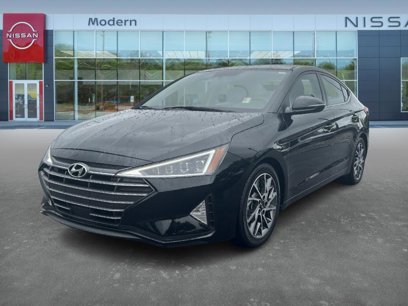 Used 2020 Hyundai Elantra Limited w/ Ultimate Package 03
