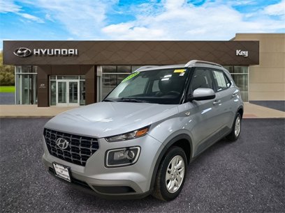 Used 2020 Hyundai Venue SEL w/ Convenience Package