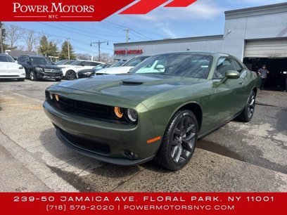 Used 2022 Dodge Challenger SXT w/ Blacktop Package