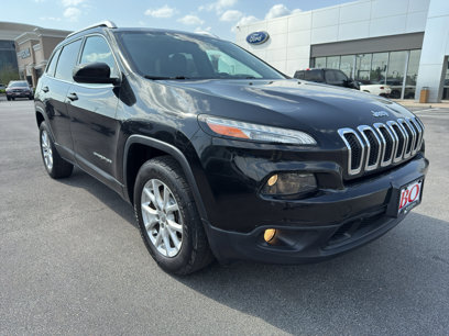 Used 2014 Jeep Cherokee Latitude w/ Comfort/Convenience Group