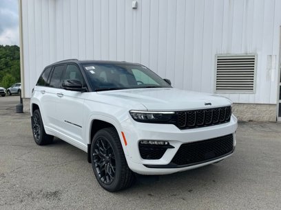 New 2025 Jeep Grand Cherokee Summit w/ High Altitude Package
