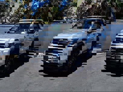 New 2025 Toyota 4Runner SR5