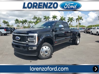 New 2025 Ford F450 Platinum w/ Platinum Plus Package