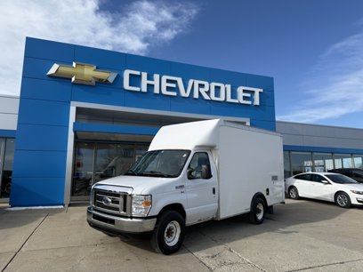 Used 2018 Ford E-350 and Econoline 350 Super Duty w/ Power Windows & Locks Group