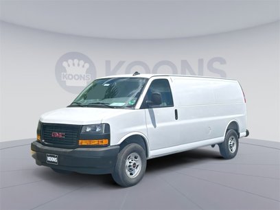 New 2025 GMC Savana 3500 Extended w/ Driver Convenience Package