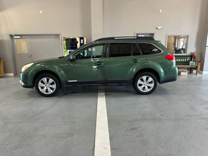 Used 2011 Subaru Outback 2.5i Limited w/ PWR Moonroof Pkg