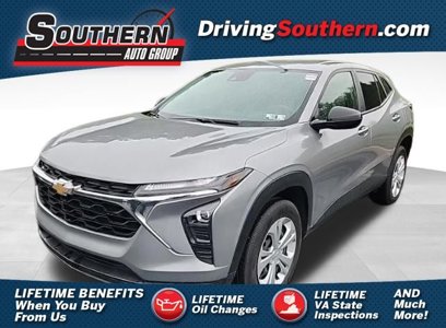 Used 2024 Chevrolet Trax LS w/ Driver Confidence Package