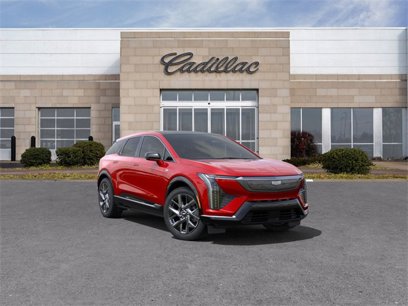 New 2025 Cadillac Optiq Luxury 2
