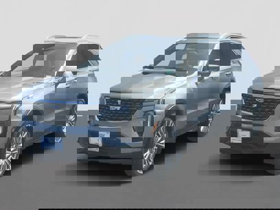 Used 2025 Cadillac XT4 Premium Luxury w/ Cold Weather Package