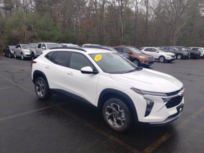 Used 2024 Chevrolet Trax LT