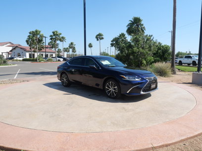 New 2025 Lexus ES 350 w/ Premium Package