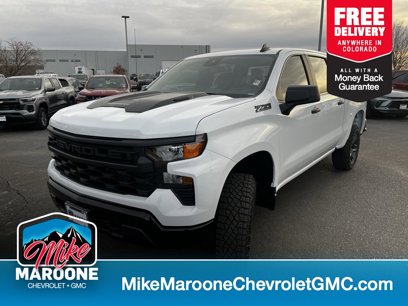 New 2025 Chevrolet Silverado 1500 Custom Trail Boss w/ Dark Appearance Package