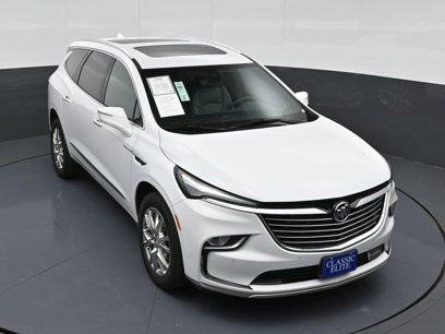Used 2022 Buick Enclave Essence w/ Experience Buick Package
