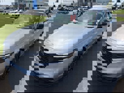New 2025 Honda Accord SE