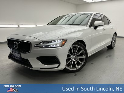 Used 2019 Volvo S60 T6 Momentum