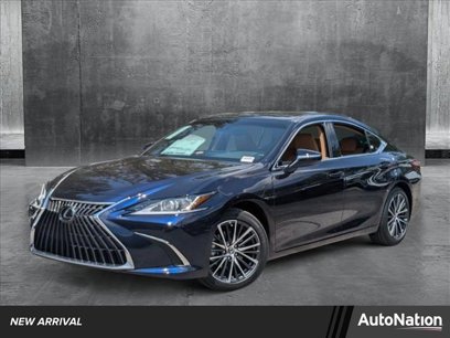 New 2025 Lexus ES 350 w/ Premium Package